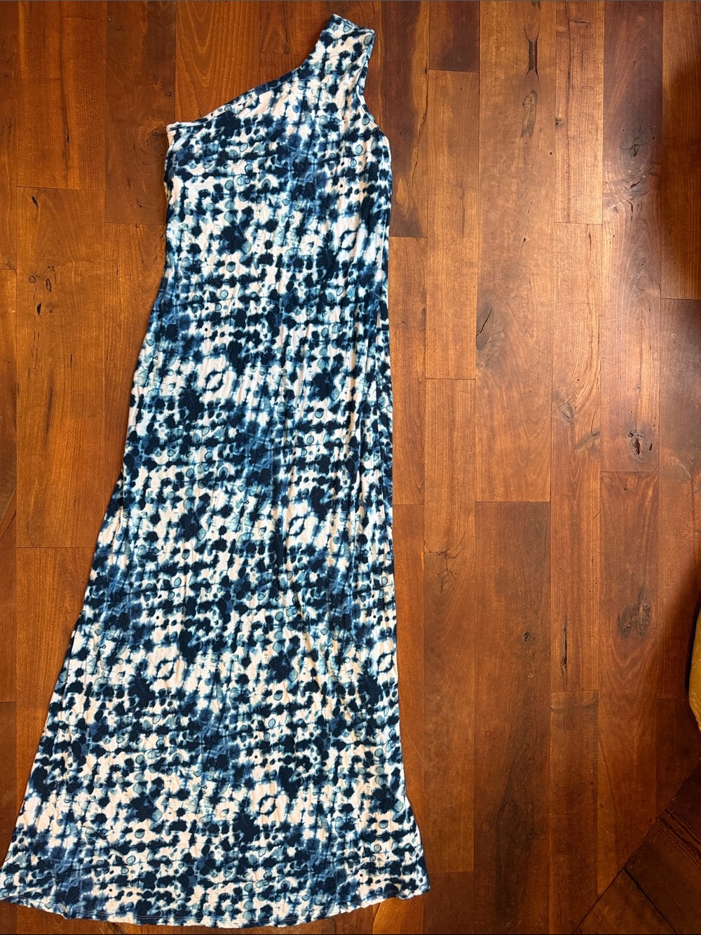 One-Shoulder Blue Tie-Dye Maxi dress